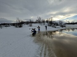 le lac gagne du terrain sur la piste